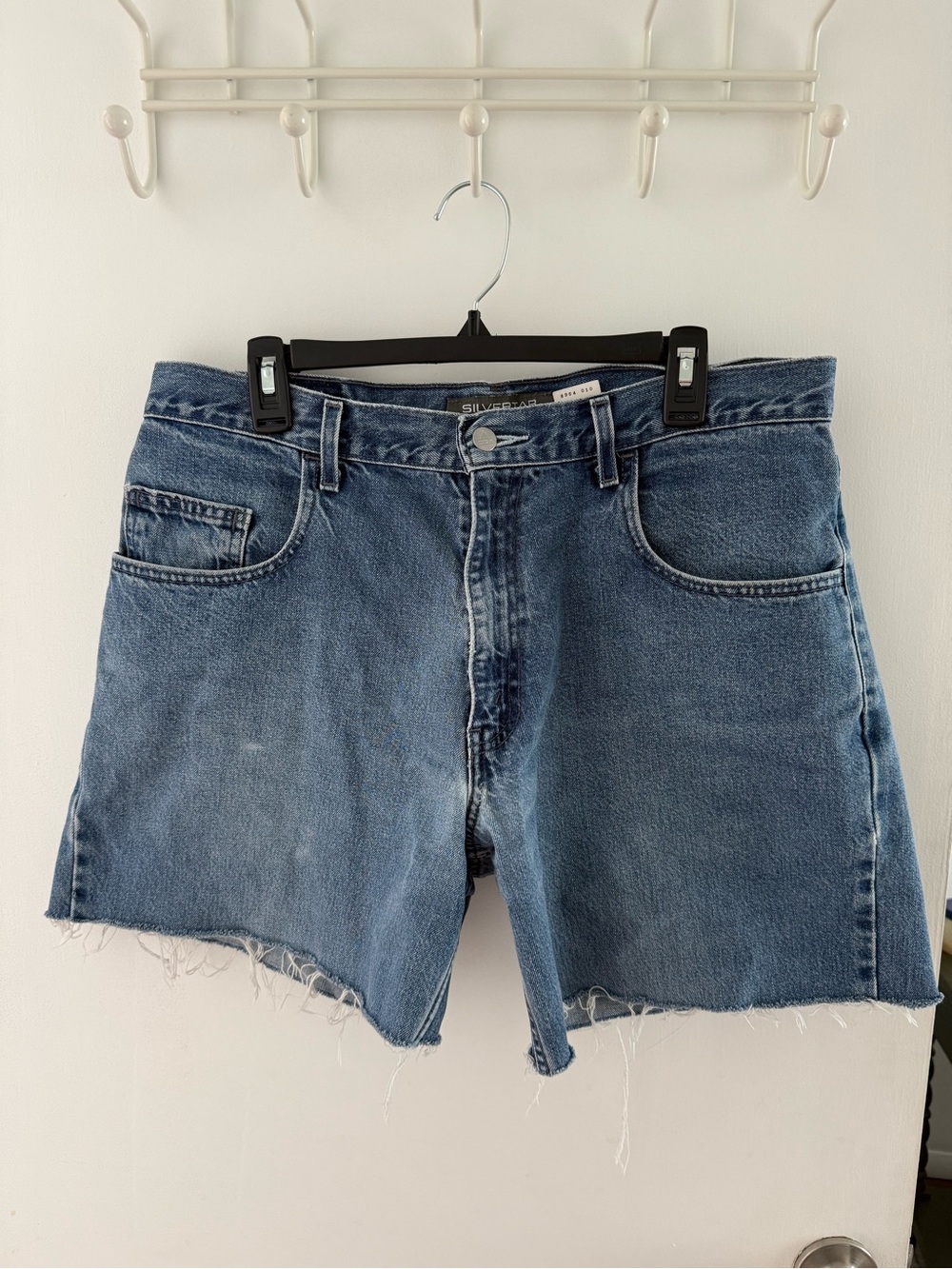 Silver Jeans Men’s Blue Denim Cutoff Shorts Size 34